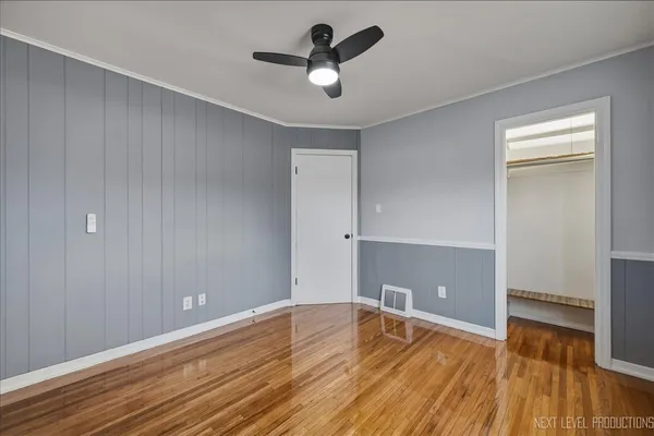 $350,000 | 140 South Westlawn Avenue, Aurora, IL 60506