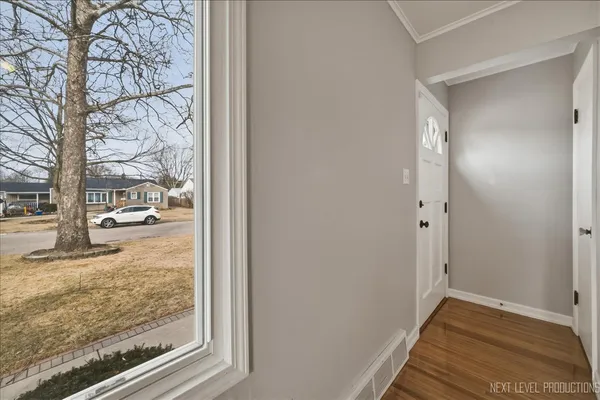 $350,000 | 140 South Westlawn Avenue, Aurora, IL 60506