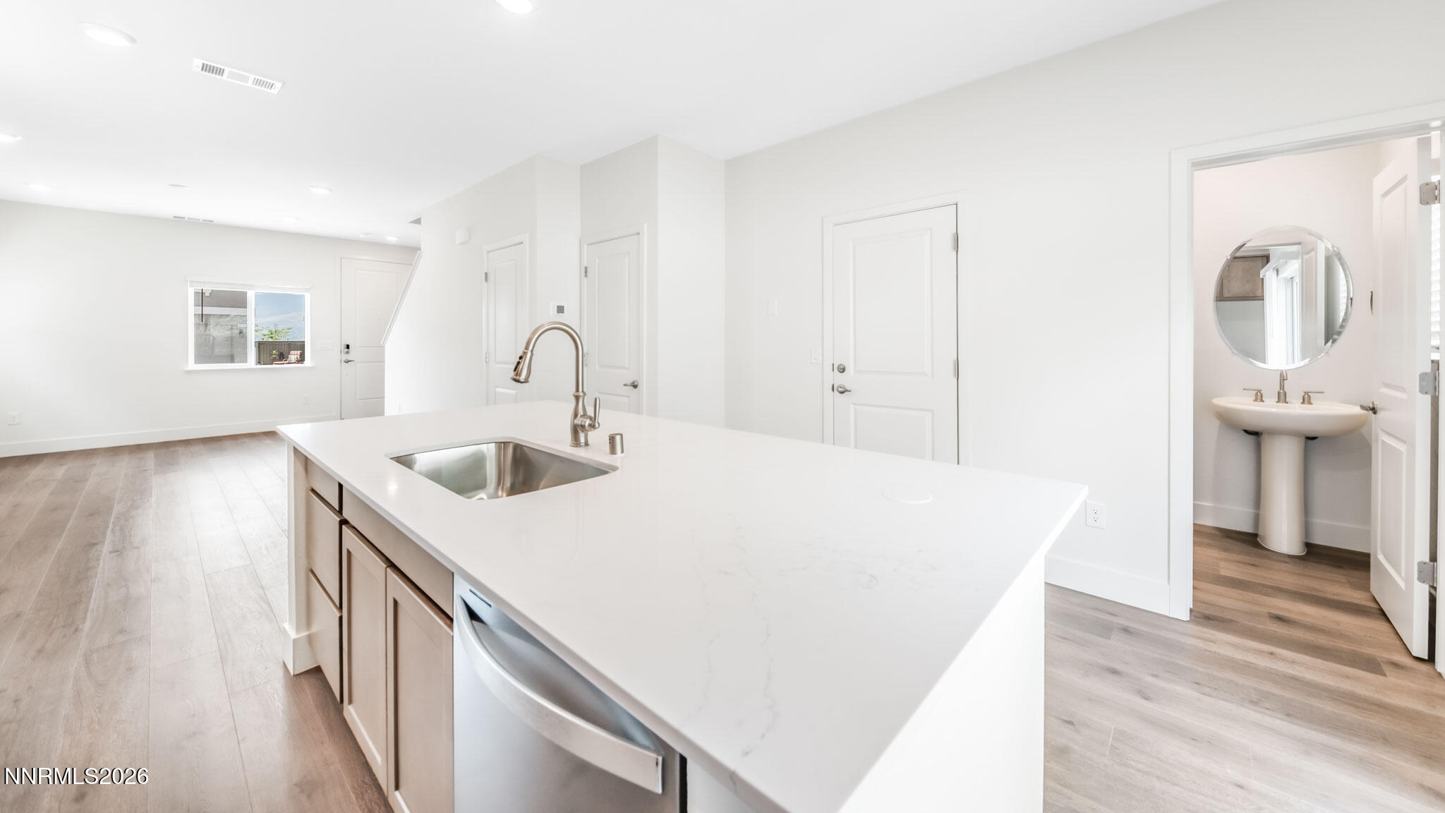 1163 Arrastra Road Reno, NV 89512 - Photo 10 of 29 Kitchen