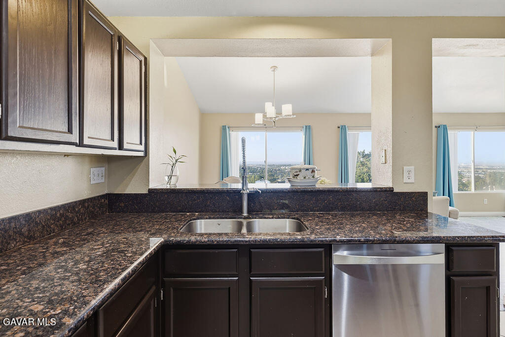 1163 Cheetah Way Palmdale, CA 93551 - Photo 20 of 60 _AR55411