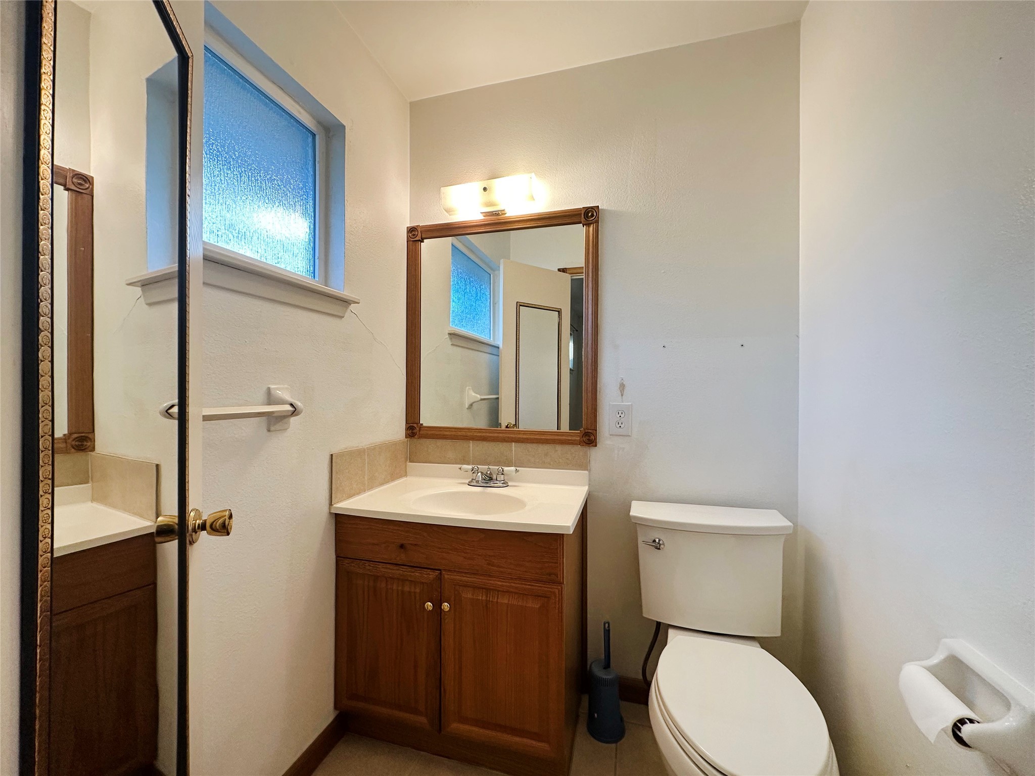 1016 Grove Street Angleton, TX 77515 - Photo 12 of 18