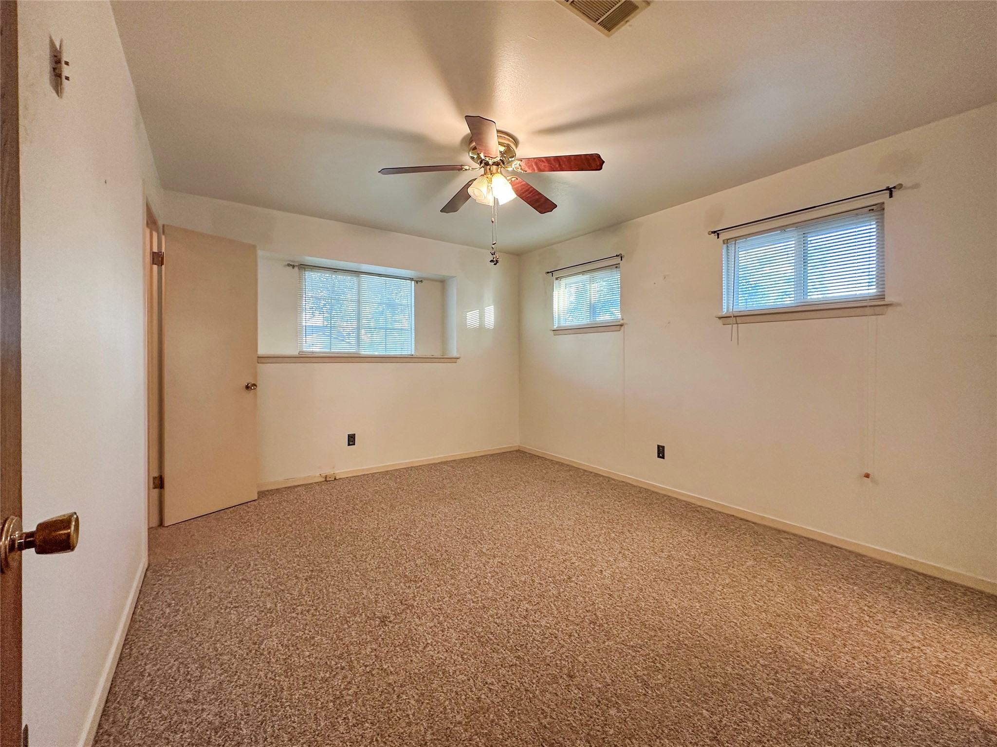 1016 Grove Street Angleton, TX 77515 - Photo 10 of 18