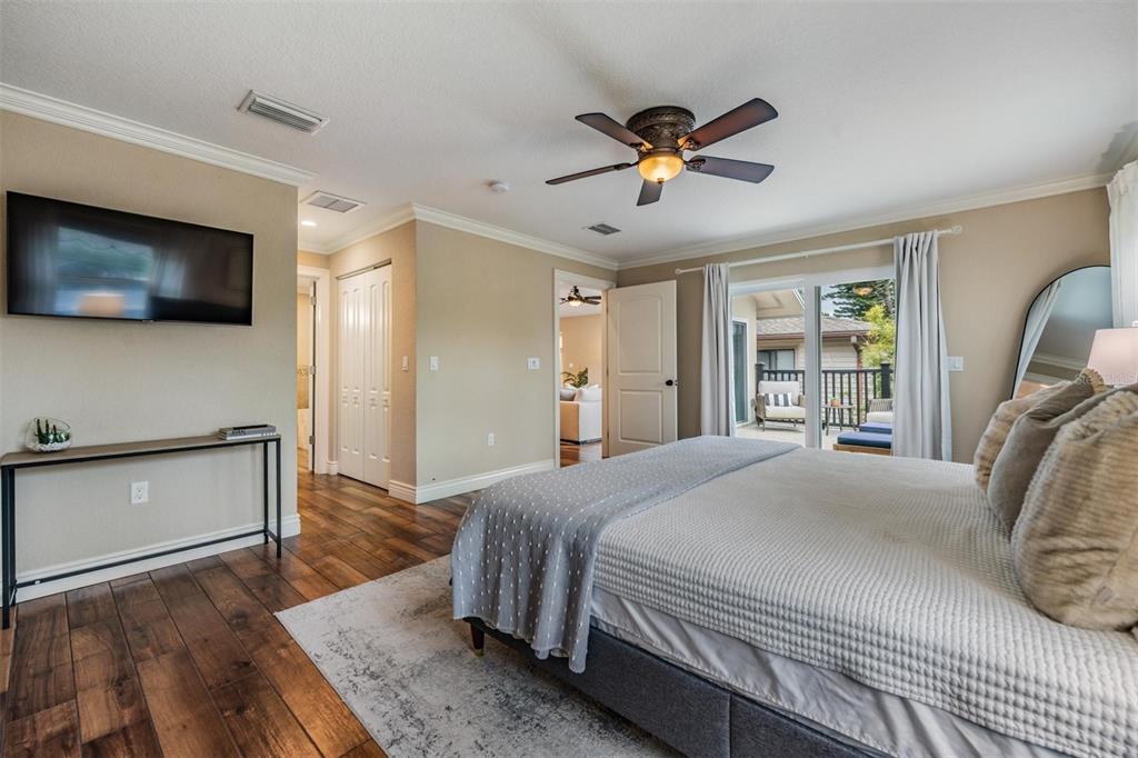 118 10th Avenue North Indian Rocks Beach, FL 33785 - Photo 11 of 31