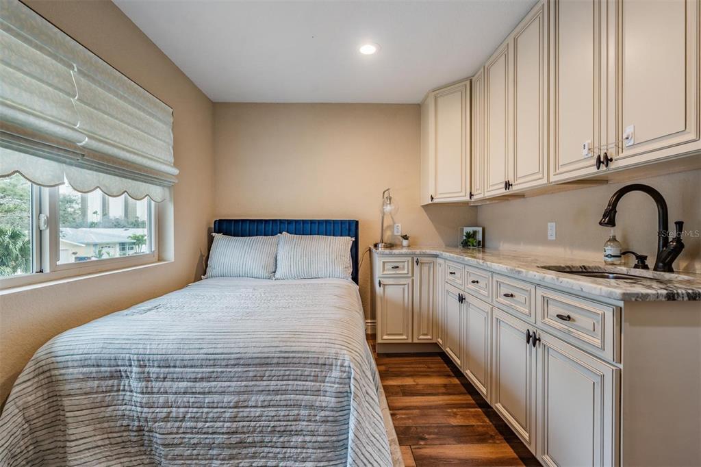 118 10th Avenue North Indian Rocks Beach, FL 33785 - Photo 19 of 31