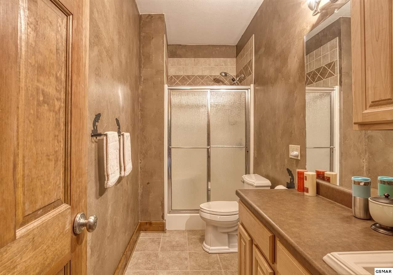 5203 Riversong Way Sevierville, TN 37876 - Photo 26 of 32