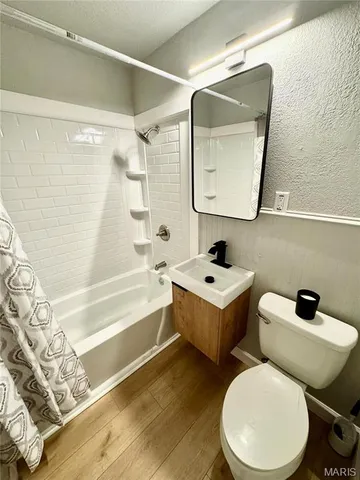 $1,200 | 2445 Jerden Avenue, Granite City, IL 62040