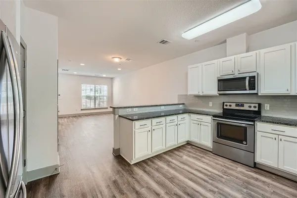 $1,600 | 12264 Abbey Glen Lane, Austin, TX 78753
