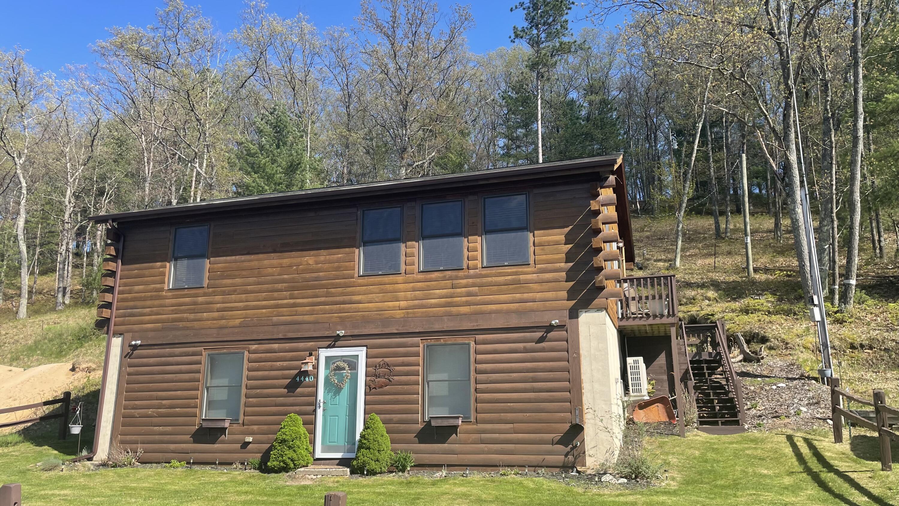 4440 South Nugent View Lane Baldwin, MI 49304 - Photo 3 of 44 IMG_7380 (1)