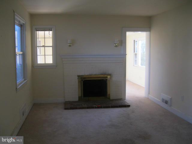 8818 Glenville Road Silver Spring, MD 20901 - Photo 3 of 13 Family Room