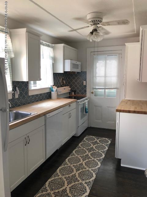 87 Embury Avenue, Unit WINTER RENTAL Ocean Grove, NJ 07756 - Photo 9 of 44 Fully-Equipped Kitchen