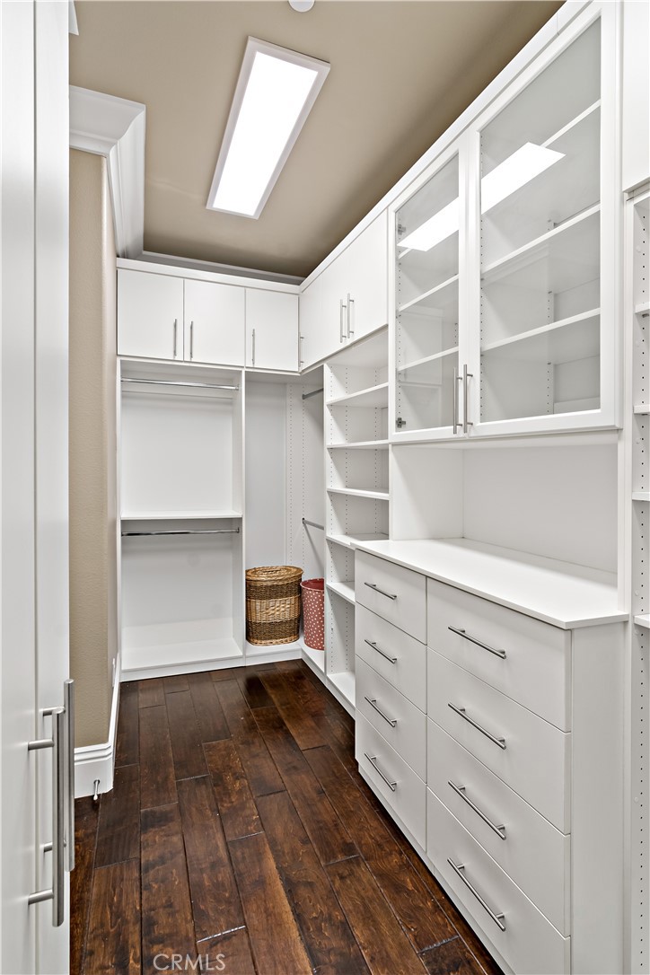 689 Crystal Mountain Circle Riverside, CA 92506 - Photo 32 of 74 Primary Bedroom - Closet
