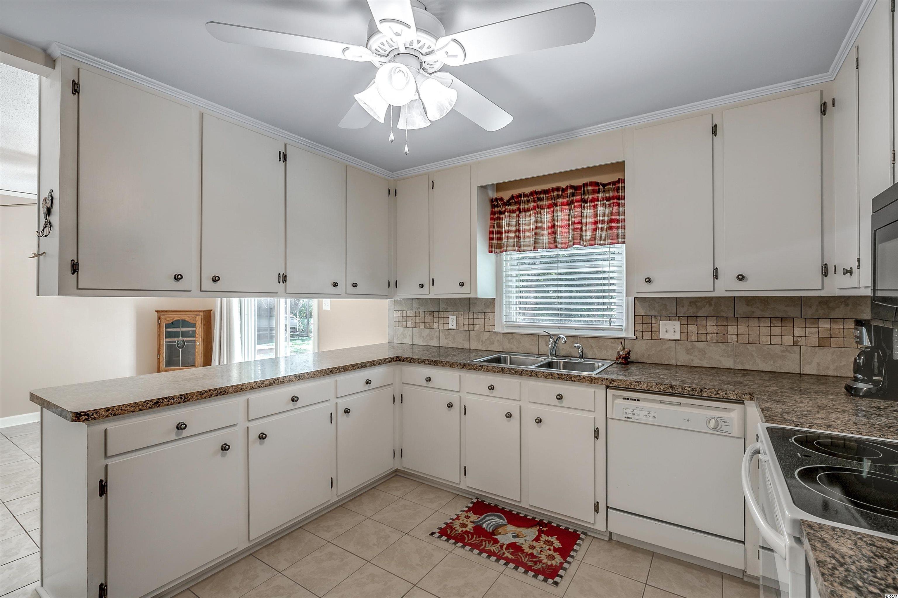 350 Red Fox Road Myrtle Beach, SC 29579 - Photo 10 of 36 Gallery Image 10