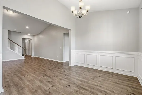 $2,650 | 700 Redbud Lane, Summerville, SC 29486
