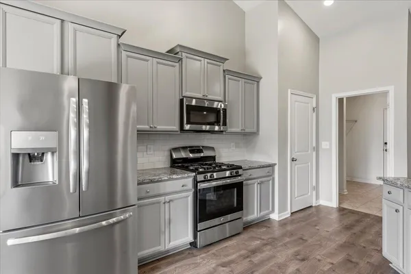 $2,650 | 700 Redbud Lane, Summerville, SC 29486