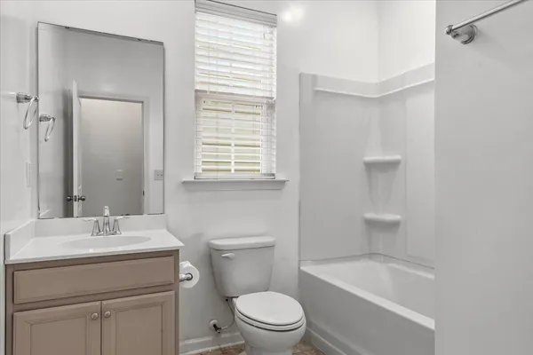 $2,650 | 700 Redbud Lane, Summerville, SC 29486