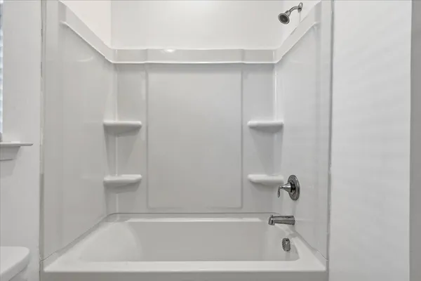 $2,650 | 700 Redbud Lane, Summerville, SC 29486