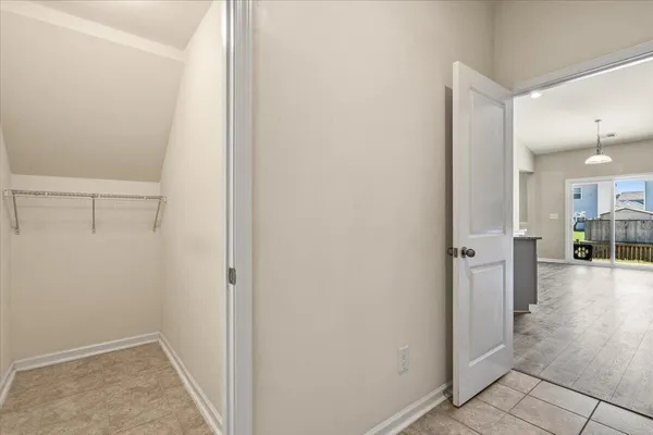$2,650 | 700 Redbud Lane, Summerville, SC 29486