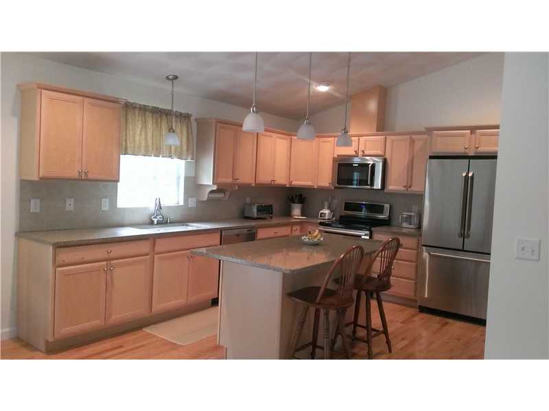 50 Hopkinton Hill Road Hopkinton, RI 02832 - Photo 3 of 20 Kitchen.