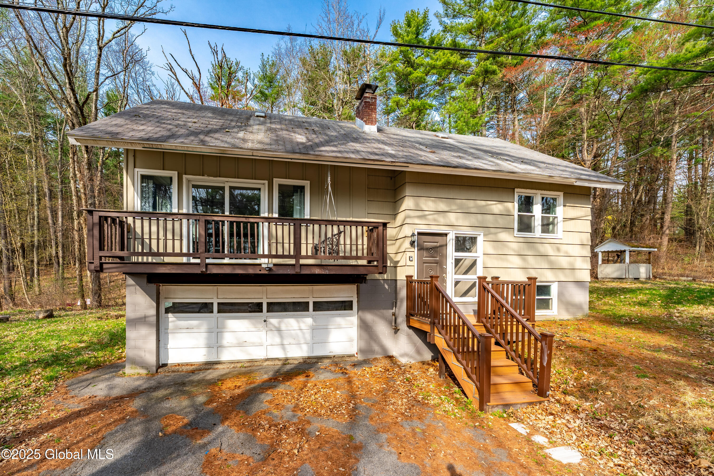 689 Gordon Road Schenectady, NY 12306 - Photo 1 of 20 DSC07018-HDR
