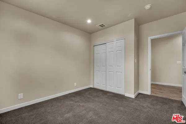 $2,995 | 2816 West Jefferson Boulevard, Los Angeles, CA 90018