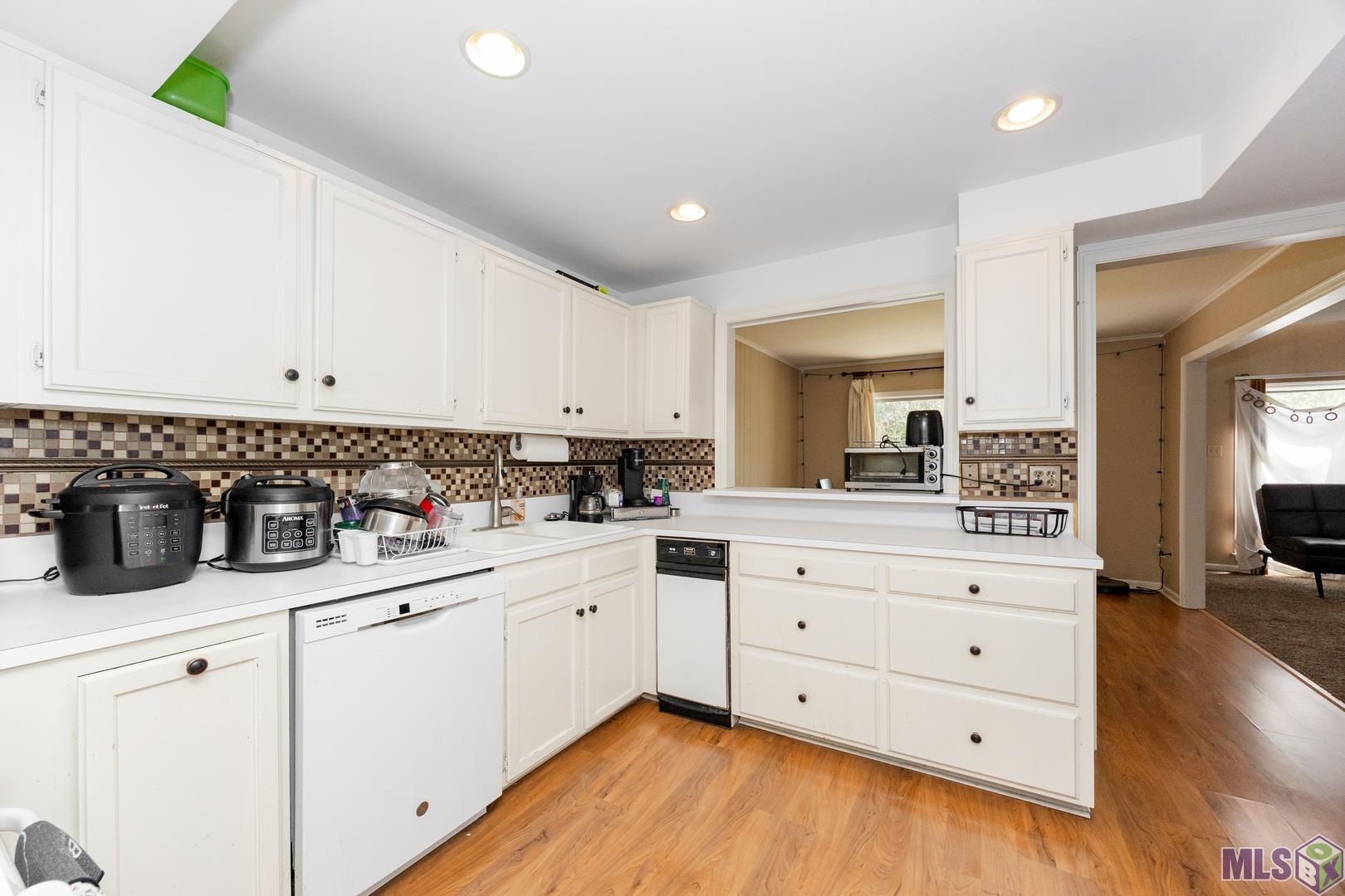 5310 Heatherstone Drive Baton Rouge, LA 70820 - Photo 4 of 15