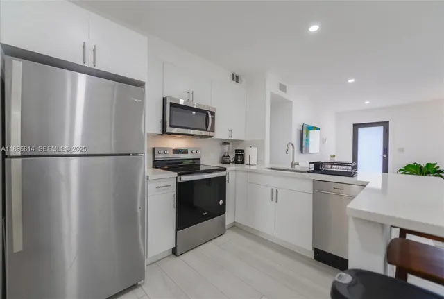 $4,249 | 655 Northeast 62nd Street, Miami, FL 33138