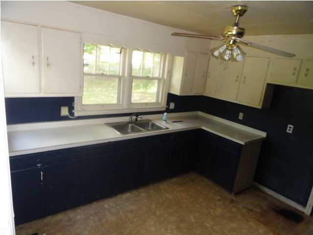 8115 Middle Valley Road Hixson, TN 37343 - Photo 3 of 8 Additional Photo