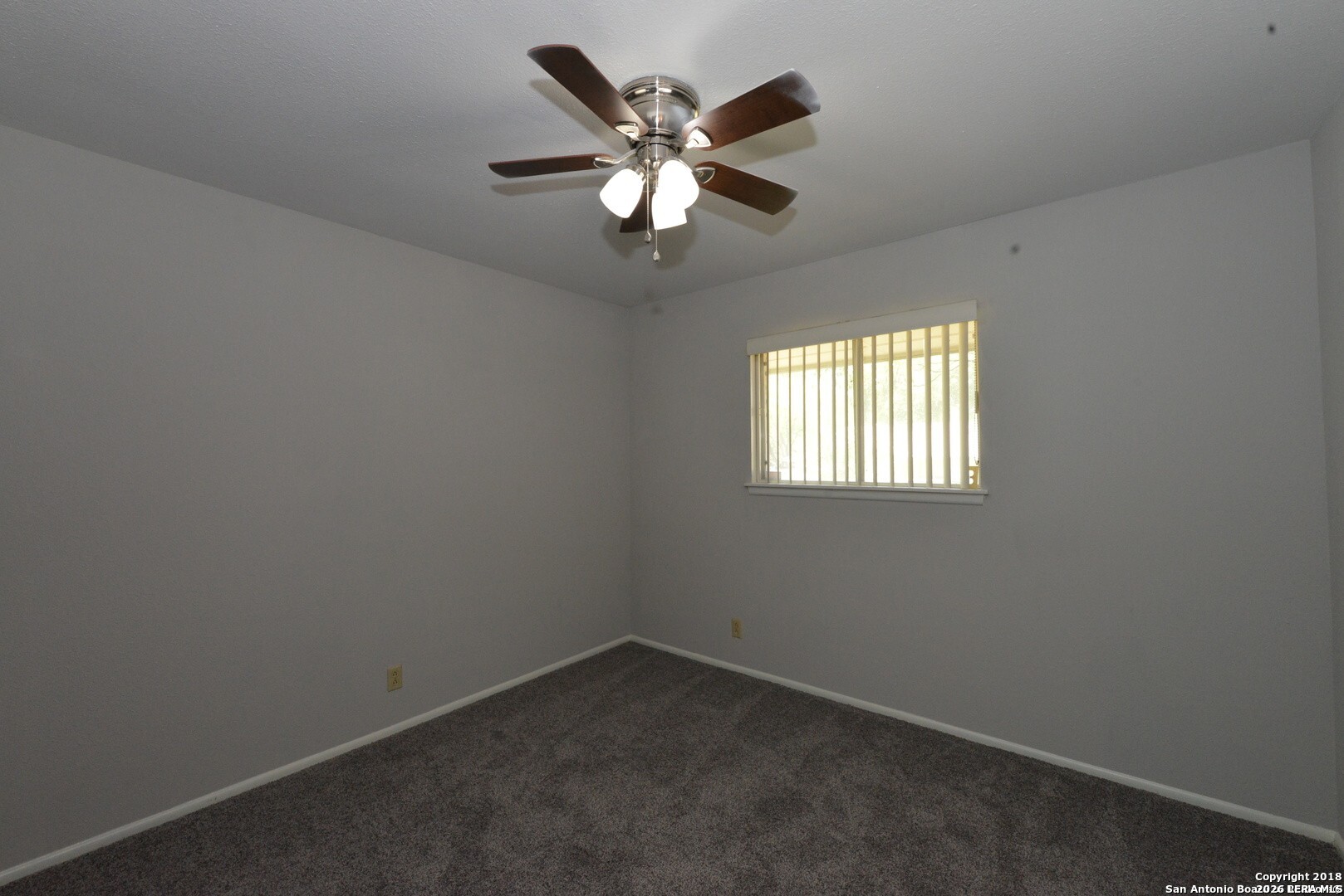 6010 Windhaven Drive Windcrest, TX 78239 - Photo 13 of 15