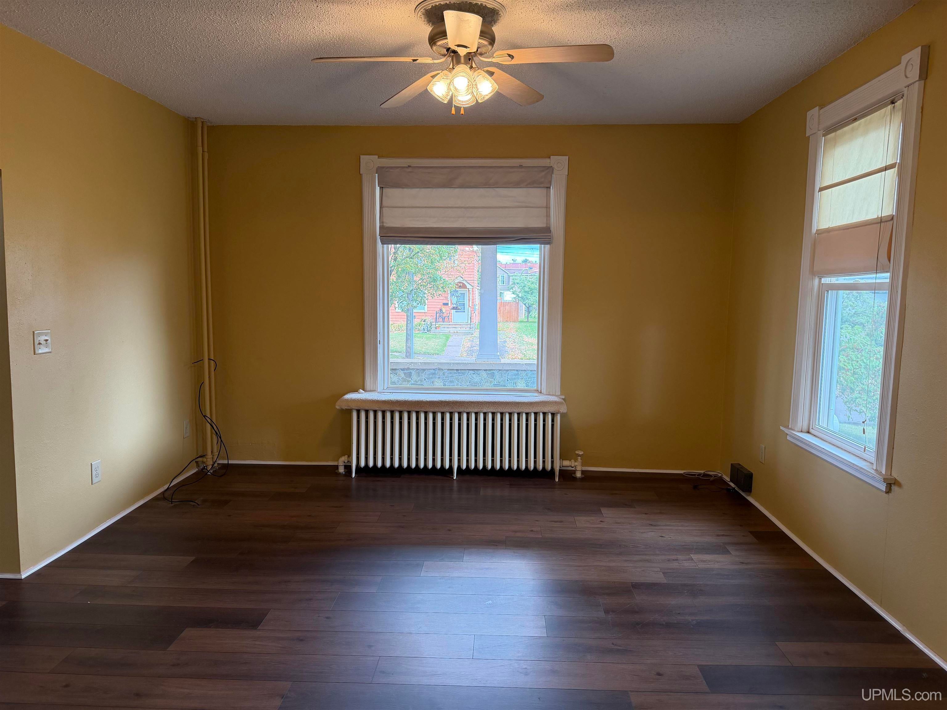 303 Maple Street Hurley, WI 54534 - Photo 10 of 27 Gallery Image 10