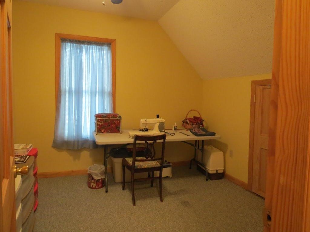 12 Grove Street Rochester, NH 03868 - Photo 10 of 19