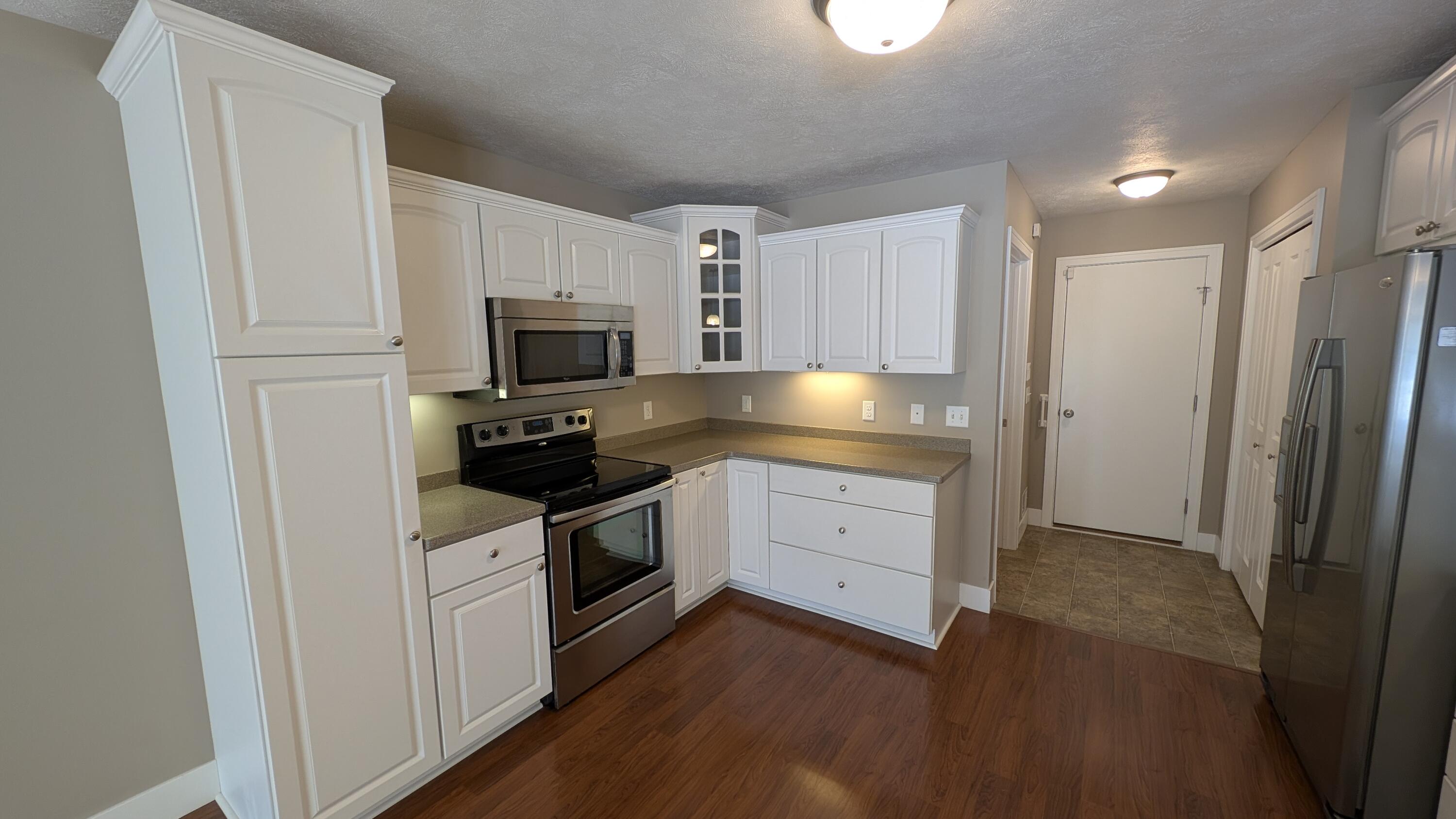 1539 West Addison Way, Unit 22 Muskegon, MI 49445 - Photo 12 of 42 PXL_20260514_151131717