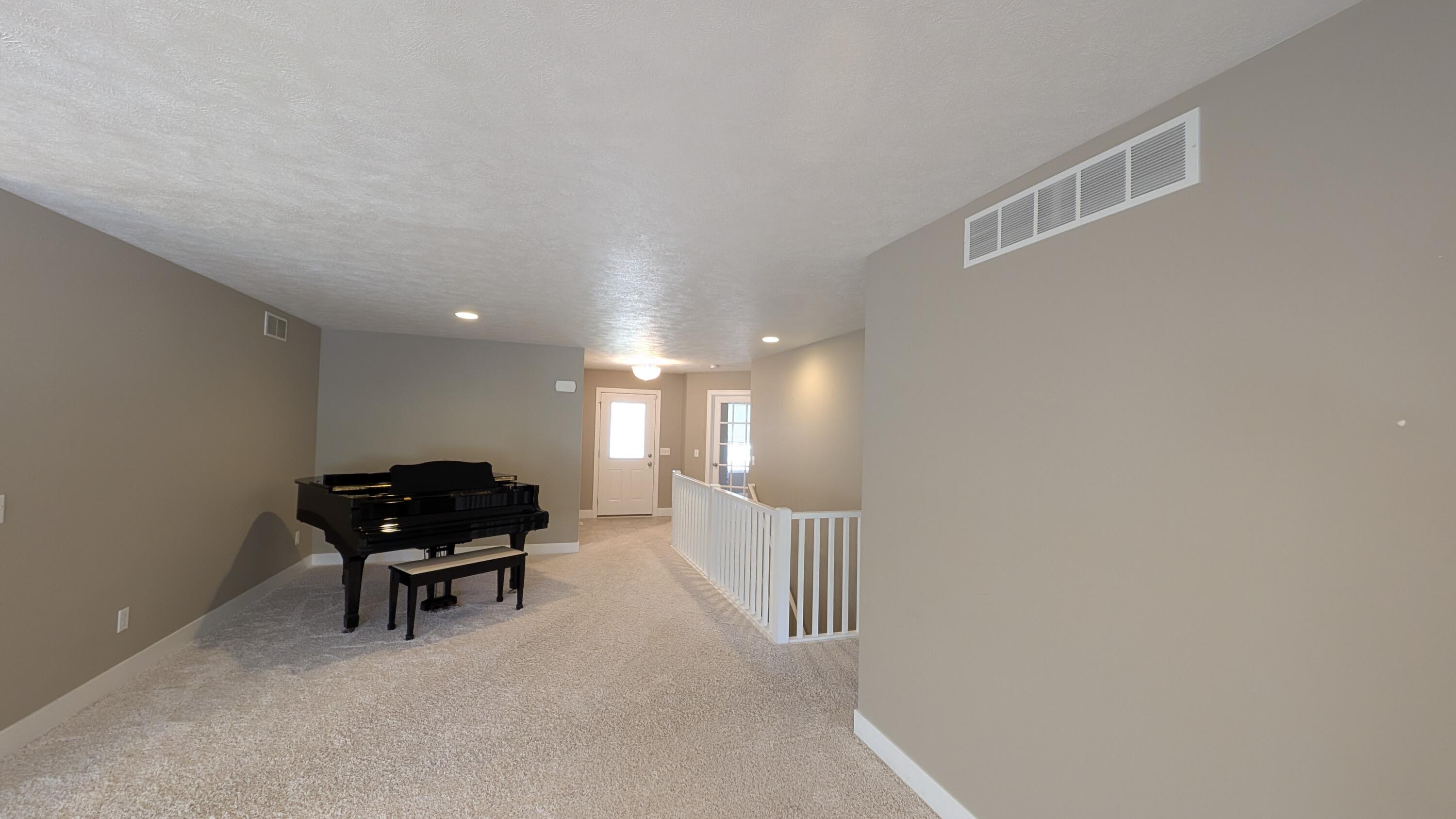 1539 West Addison Way, Unit 22 Muskegon, MI 49445 - Photo 4 of 42 PXL_20260514_150348192