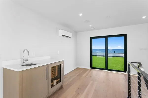 $9,950,000 | 70 Gulf Boulevard, Indian Rocks Beach, FL 33785