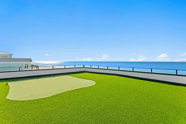 $9,950,000 | 70 Gulf Boulevard, Indian Rocks Beach, FL 33785