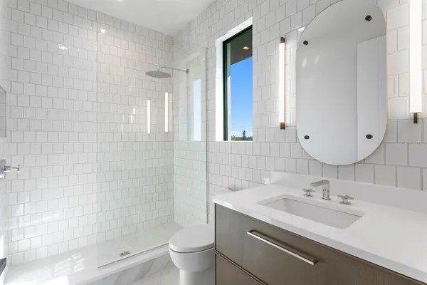 $9,950,000 | 70 Gulf Boulevard, Indian Rocks Beach, FL 33785