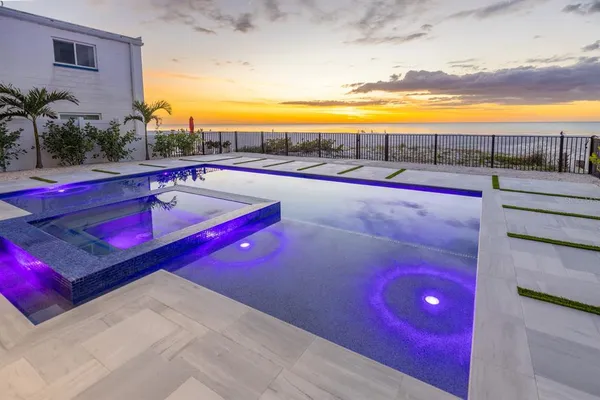 $9,950,000 | 70 Gulf Boulevard, Indian Rocks Beach, FL 33785