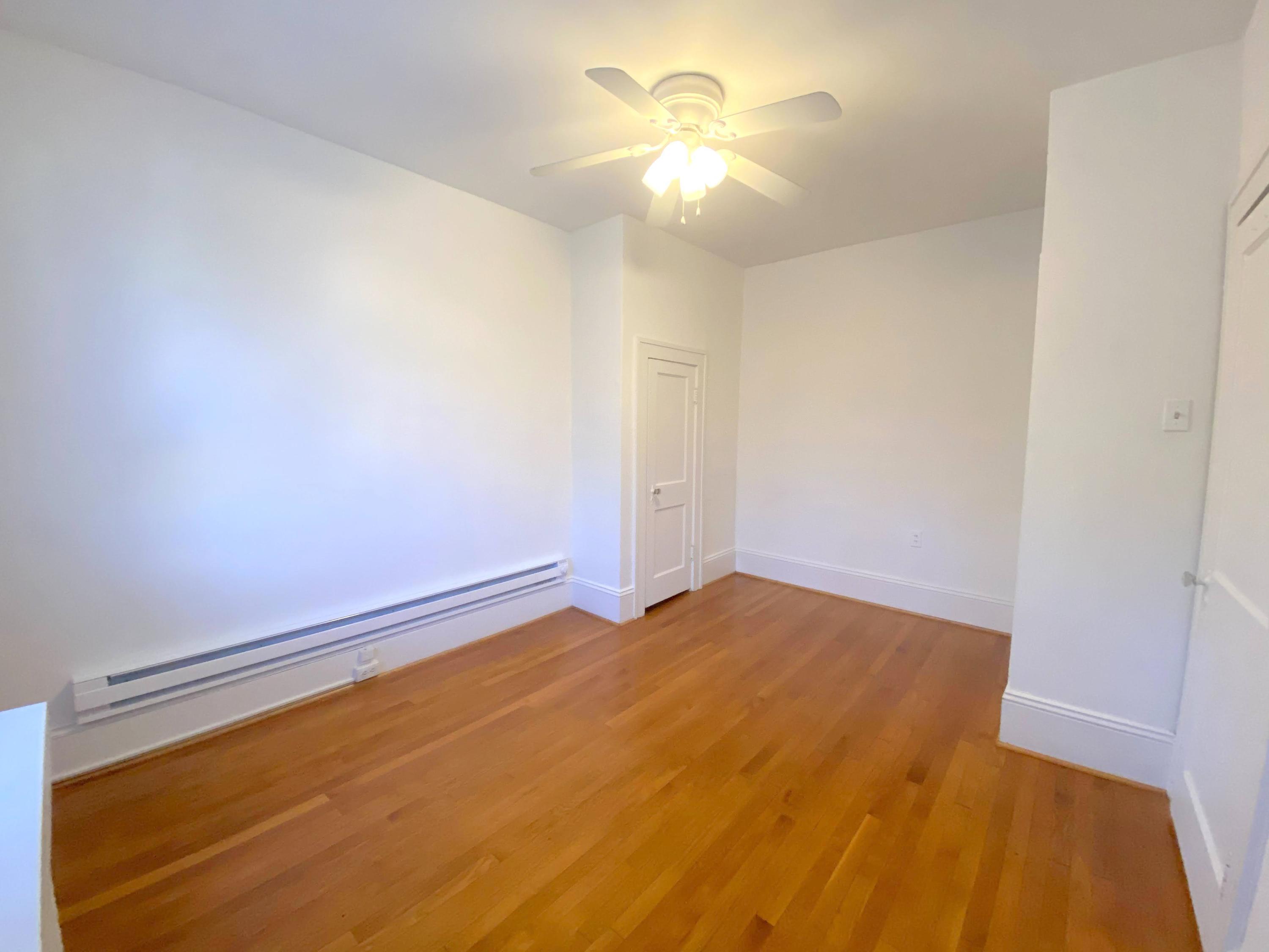 2504 Longview Avenue Southwest, Unit 6 Roanoke, VA 24014 - Photo 16 of 27 IMG_8302