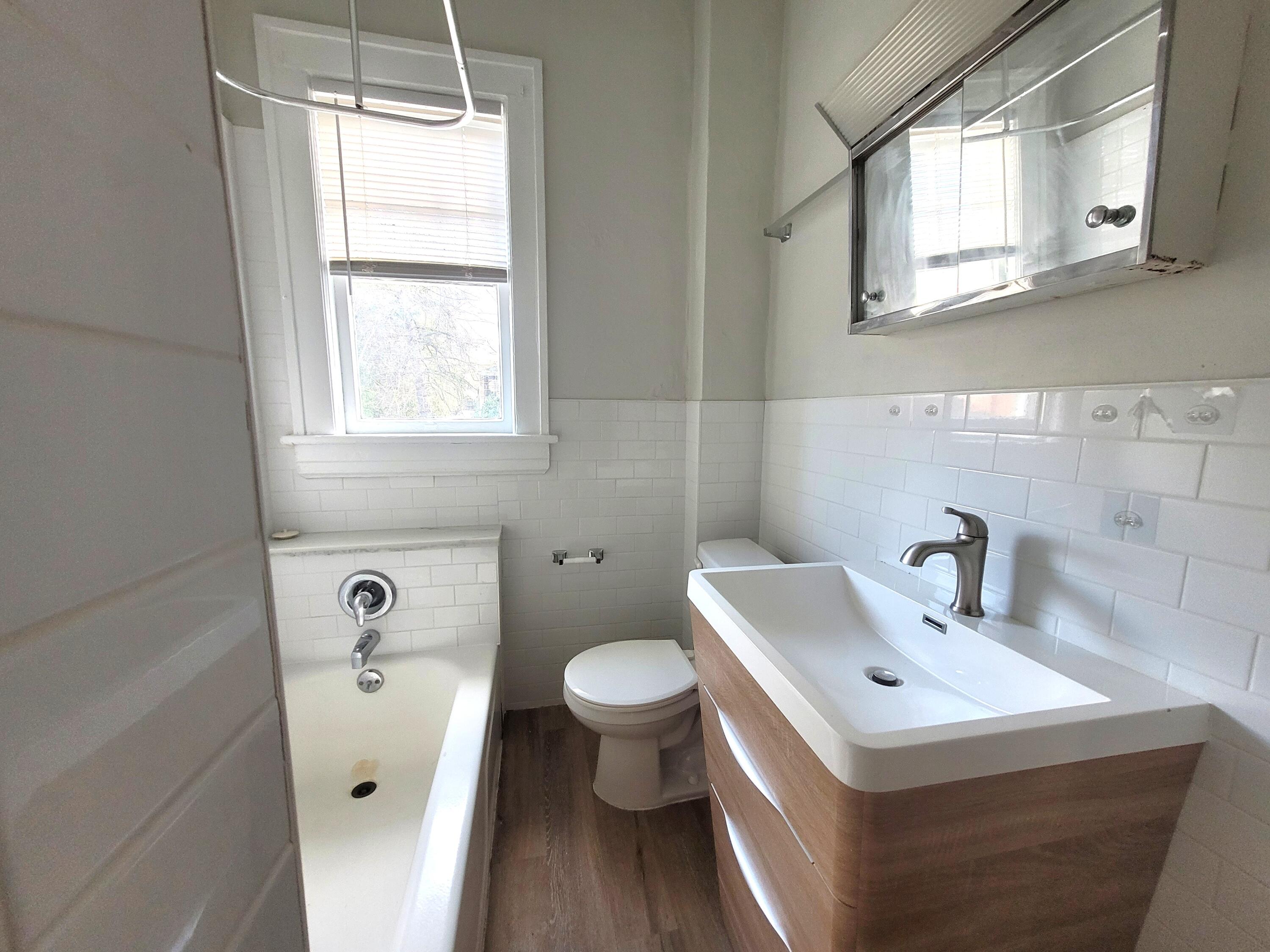 2504 Longview Avenue Southwest, Unit 6 Roanoke, VA 24014 - Photo 22 of 27 20260122_151320