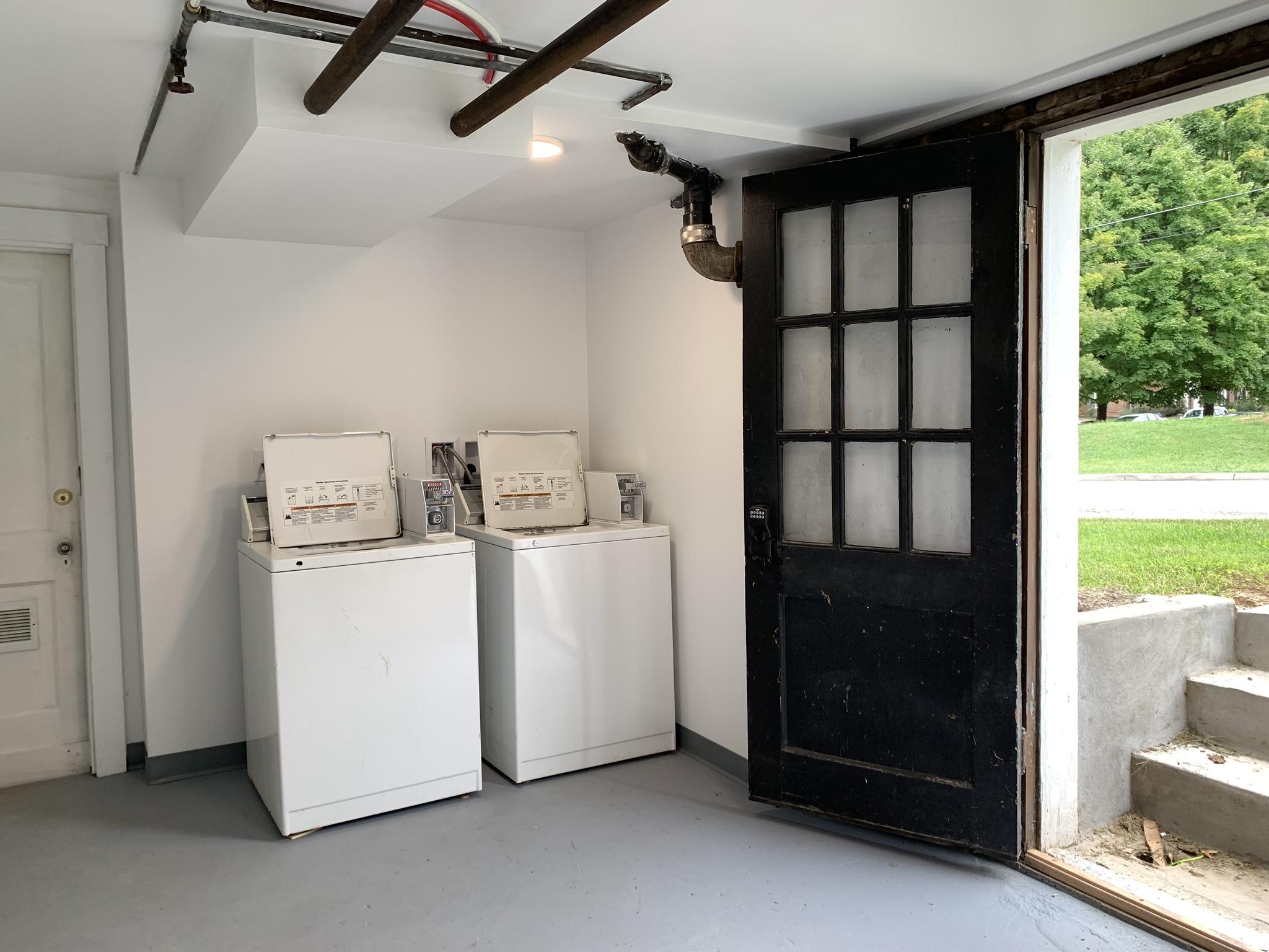 2504 Longview Avenue Southwest, Unit 6 Roanoke, VA 24014 - Photo 27 of 27 IMG_0201