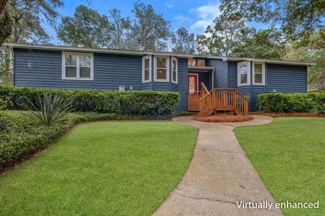 $425,000 | 3900 Royal Oaks Court, Tallahassee, FL 32309