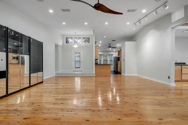 $425,000 | 3900 Royal Oaks Court, Tallahassee, FL 32309