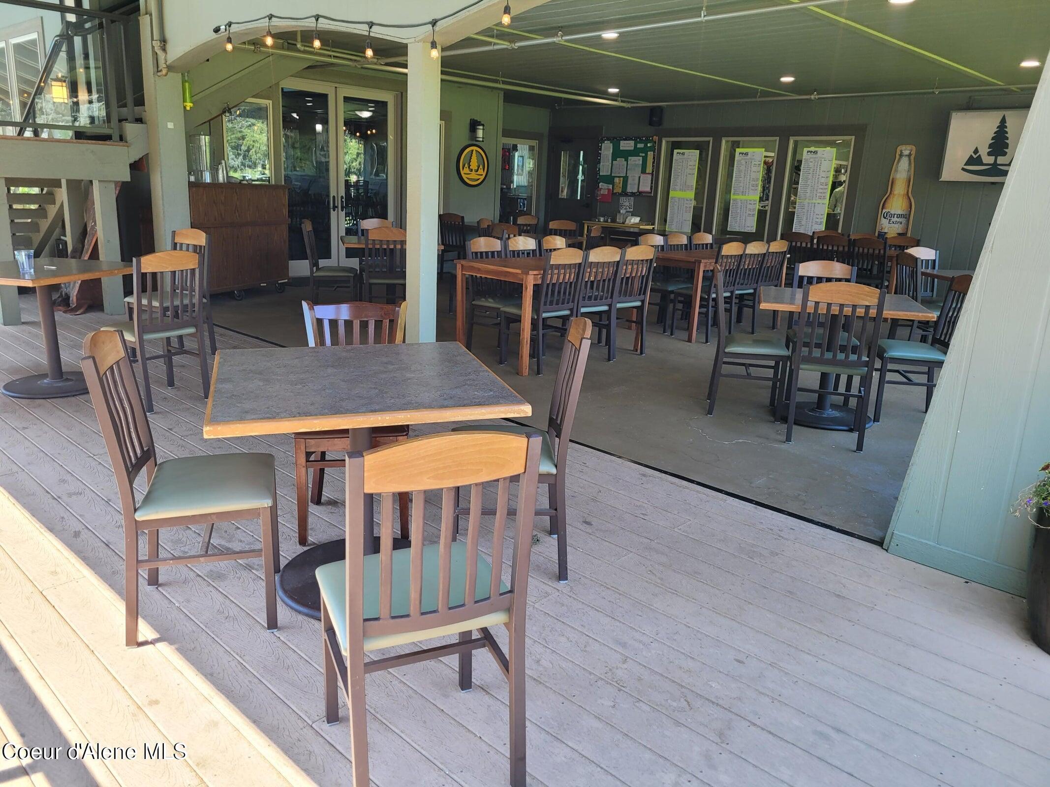 5305 West Fairway Lane, Unit 21 Rathdrum, ID 83858 - Photo 31 of 45 Moon Dollars Outdoor Seating
