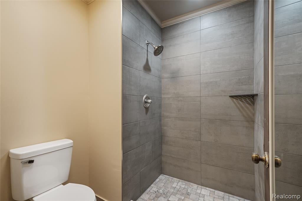 826 Seville Row Detroit, MI 48202 - Photo 31 of 44 Gallery Image 31