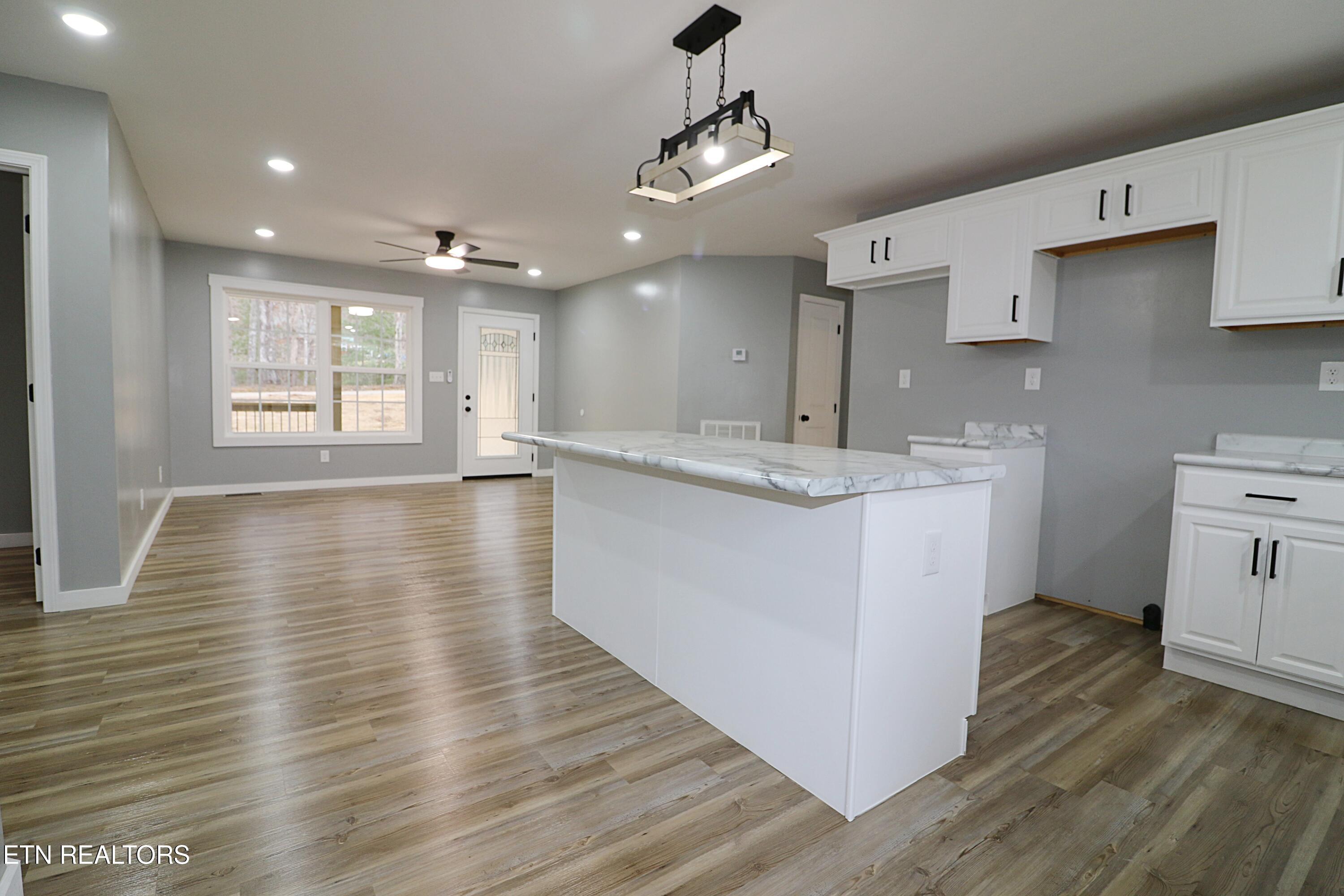 1291 Alderville Road Winfield, TN 37892 - Photo 13 of 59 094A2836