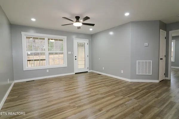 $375,000 | 1291 Alderville Road, Winfield, TN 37892