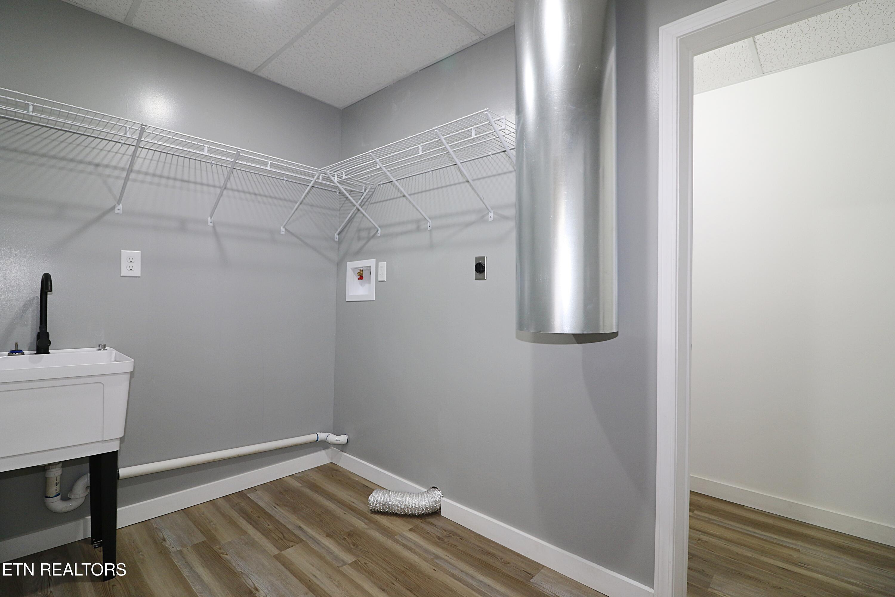 1291 Alderville Road Winfield, TN 37892 - Photo 34 of 59 094A2858