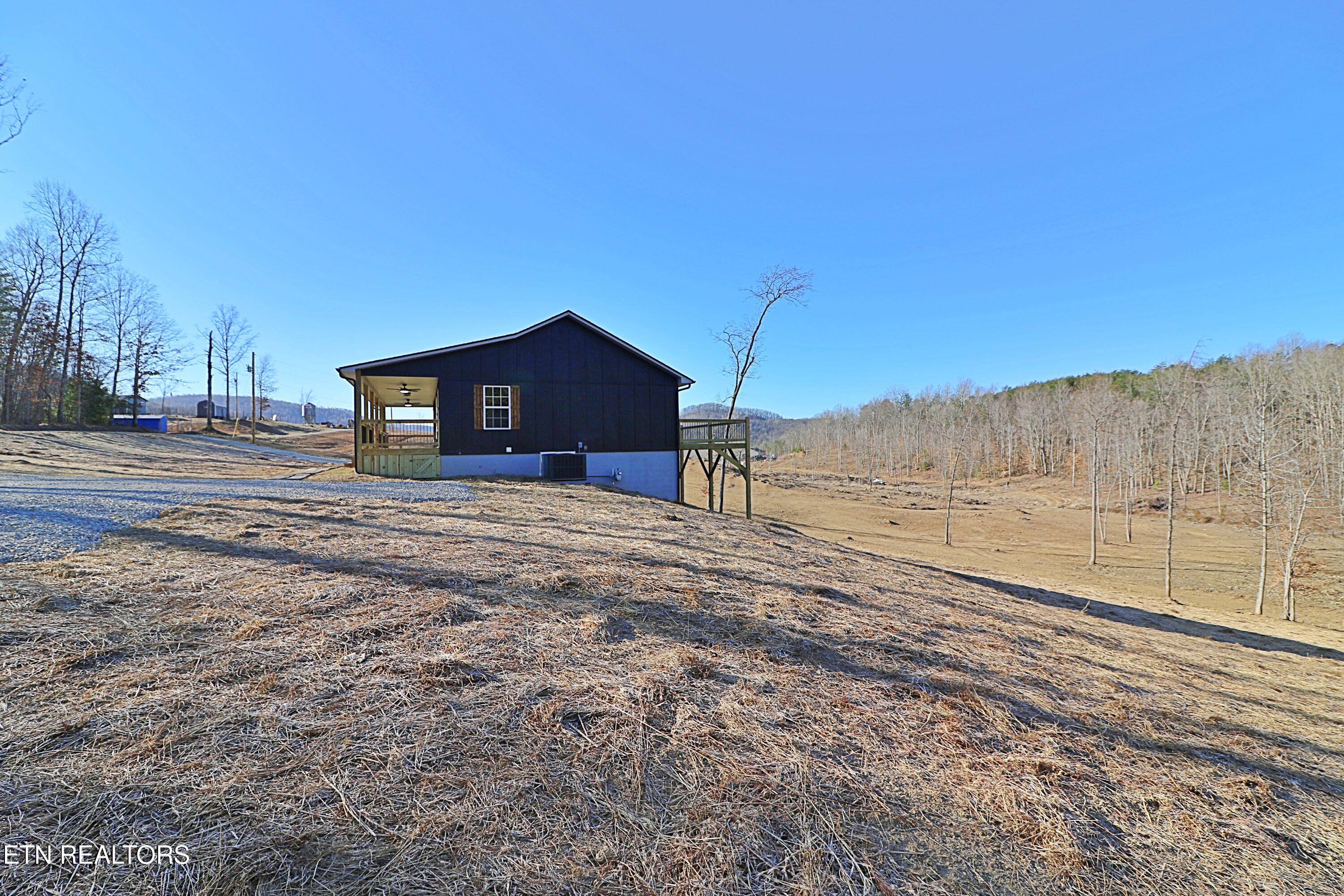 1291 Alderville Road Winfield, TN 37892 - Photo 40 of 59 094A2894