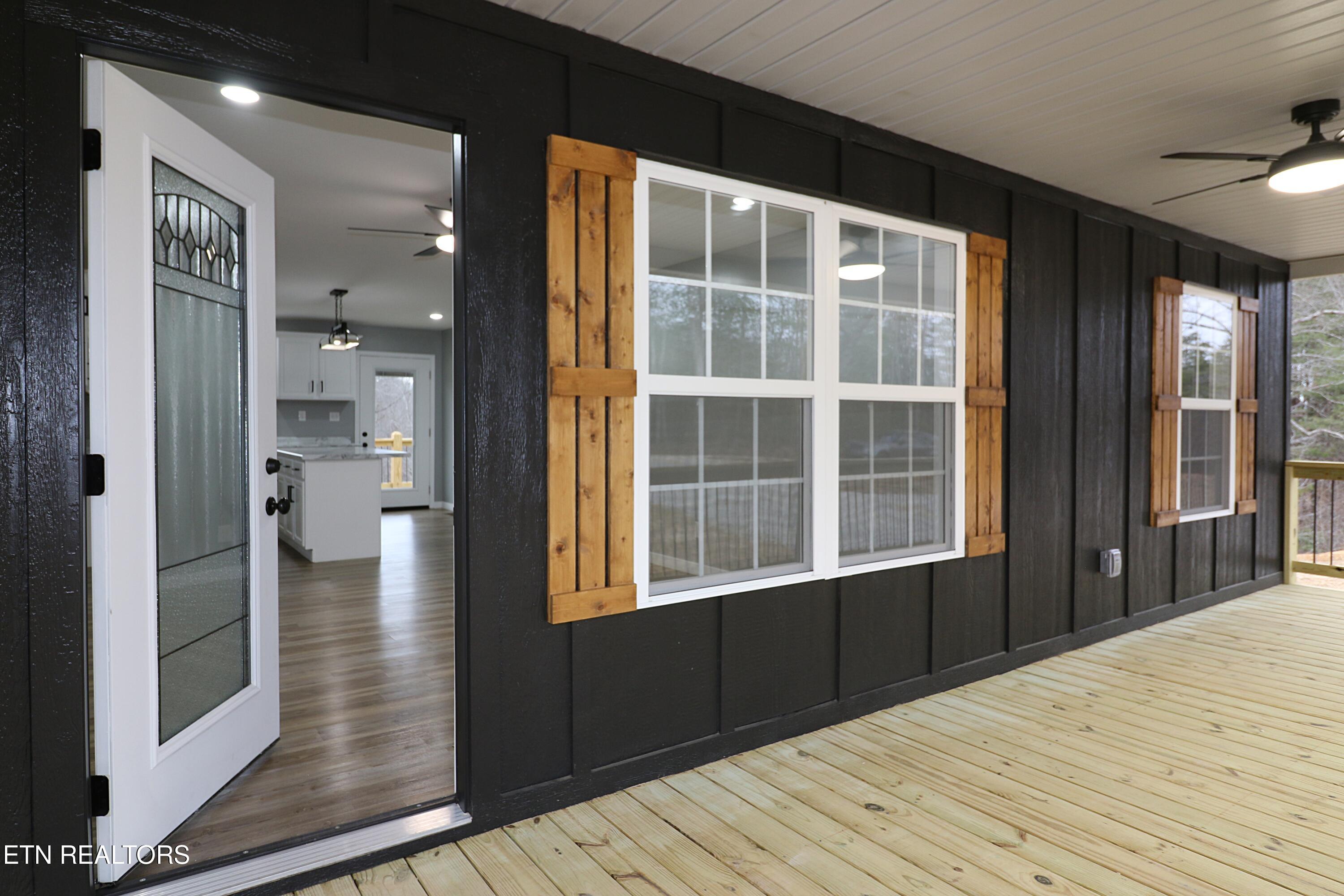 1291 Alderville Road Winfield, TN 37892 - Photo 4 of 59 094A2826