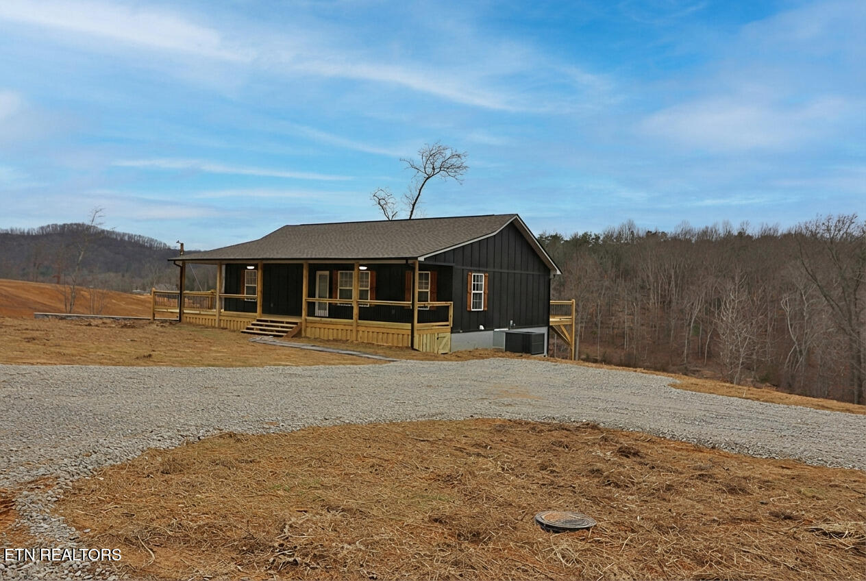 1291 Alderville Road Winfield, TN 37892 - Photo 58 of 59 094A2804ai