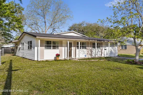 $195,000 | 2315 Meadowbrook Street, Pascagoula, MS 39567